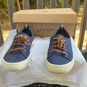Gently worn Sperry Topsiders